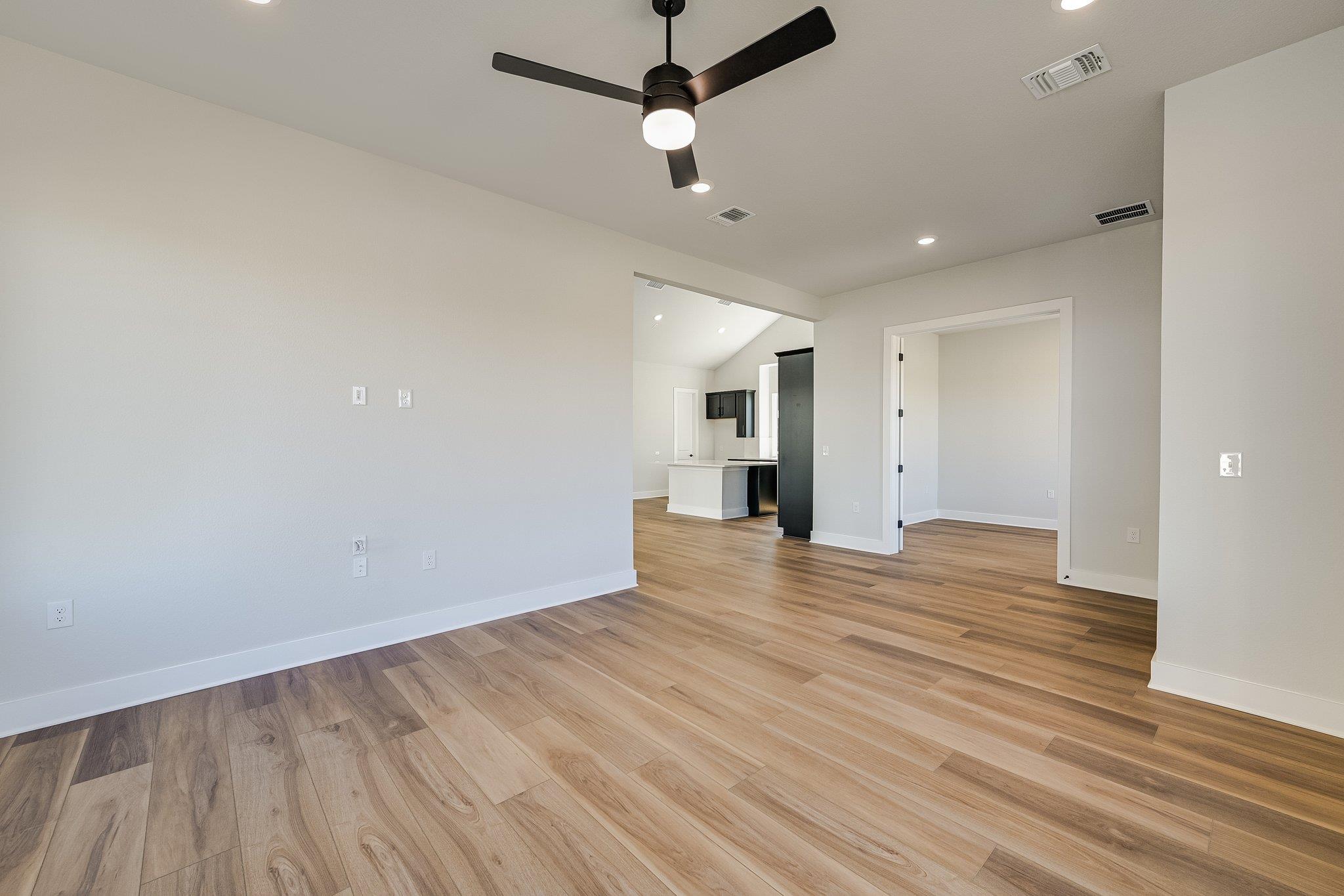 8606 Dongan Drive Austin TX 78744