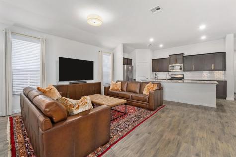 8206 Greyhawk Cove Austin TX 78744