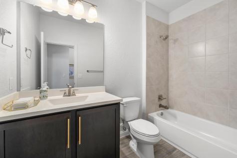8206 Greyhawk Cove Austin TX 78744