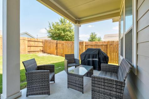 8206 Greyhawk Cove Austin TX 78744
