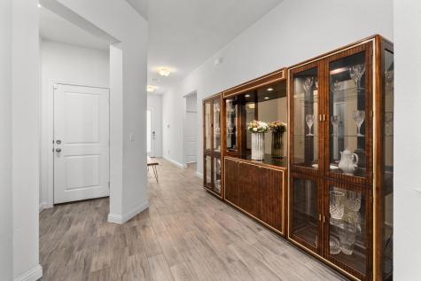8206 Greyhawk Cove Austin TX 78744