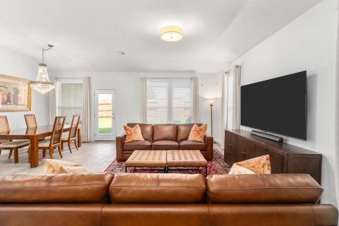 8206 Greyhawk Cove Austin TX 78744