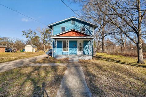 706 W 5th Street Hearne TX 77859