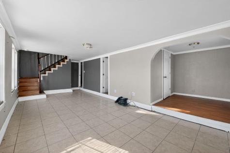 706 W 5th Street Hearne TX 77859