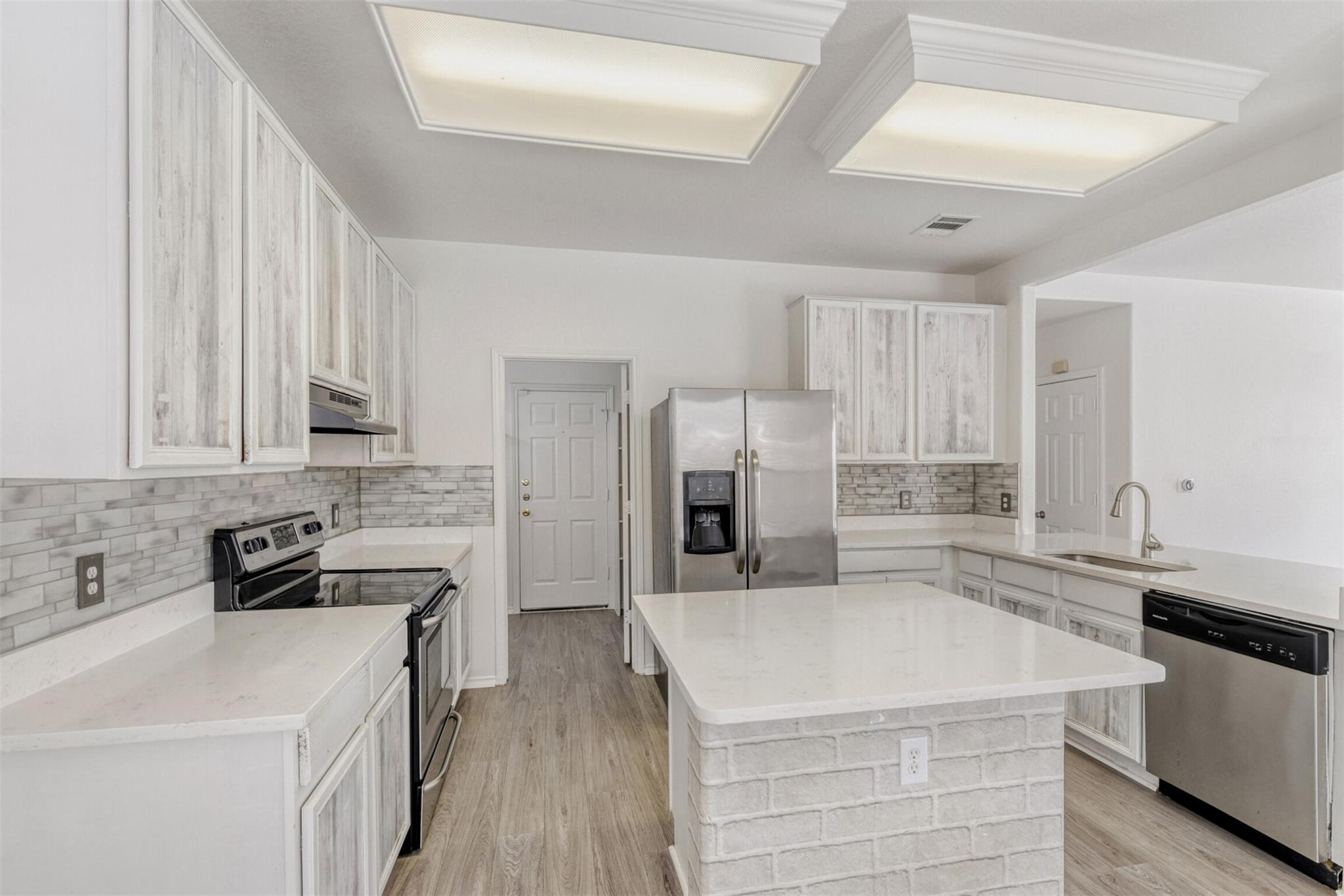 4508 Peach Grove Road Austin TX 78744