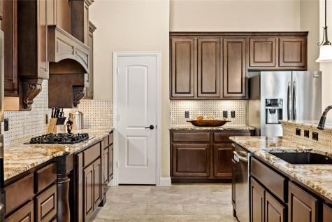 1122 Flint Rock Loop Driftwood TX 78619
