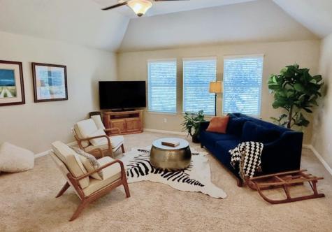 1122 Flint Rock Loop Driftwood TX 78619