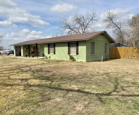 612 Cardinal Street Elgin TX 78621