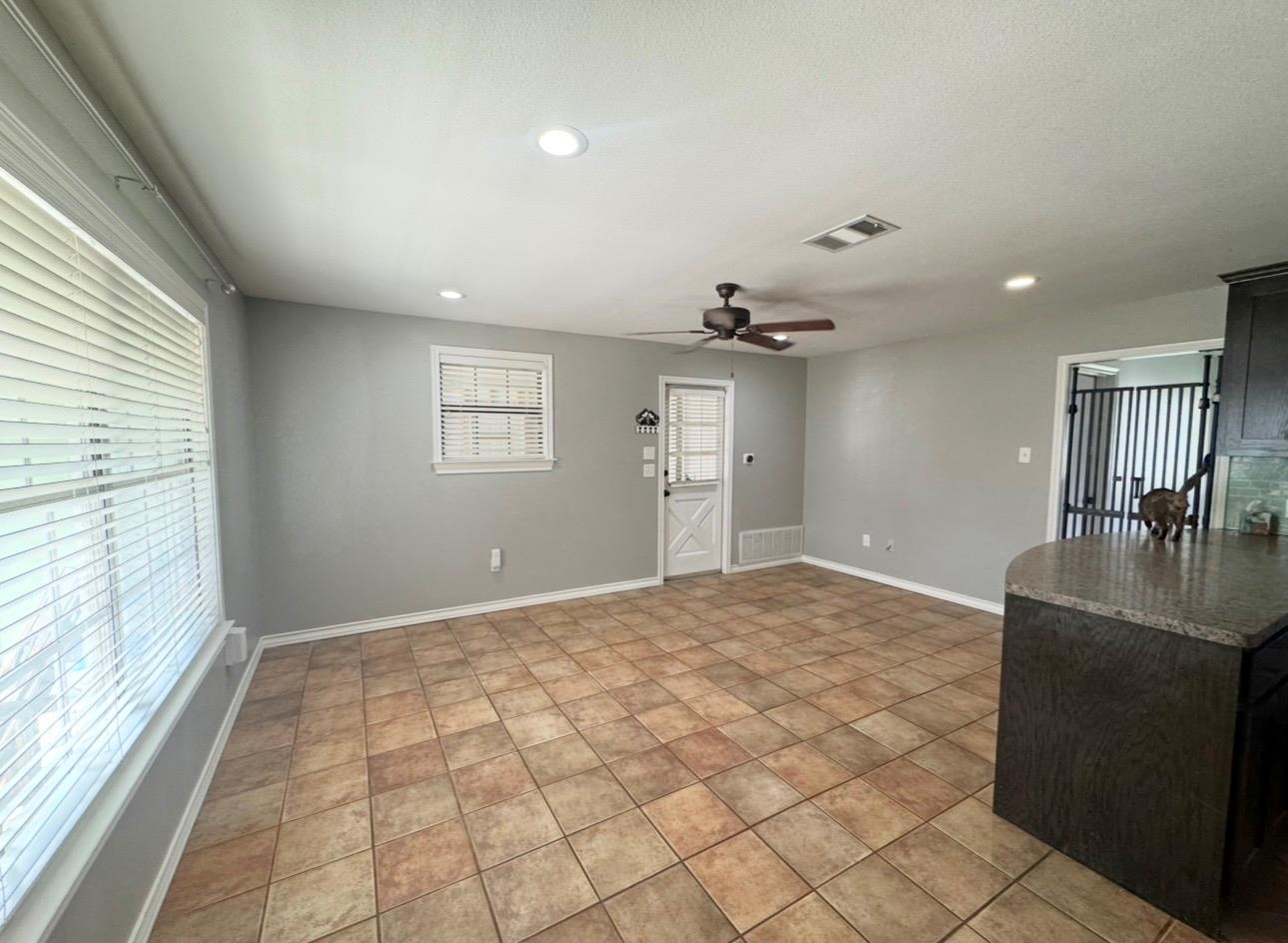 612 Cardinal Street Elgin TX 78621
