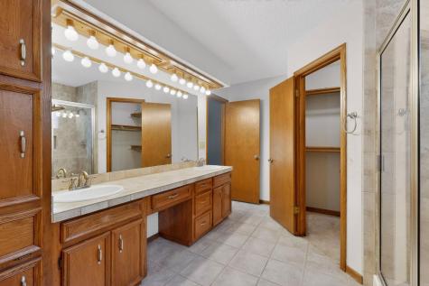 9202 Amberwood Cove Austin TX 78759