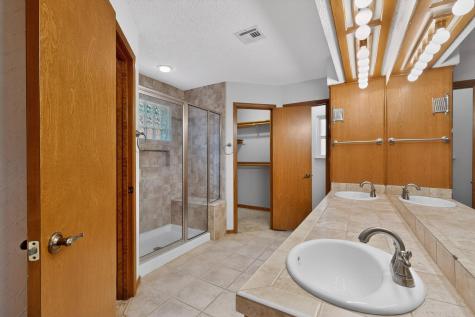 9202 Amberwood Cove Austin TX 78759