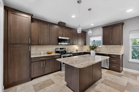 9202 Amberwood Cove Austin TX 78759