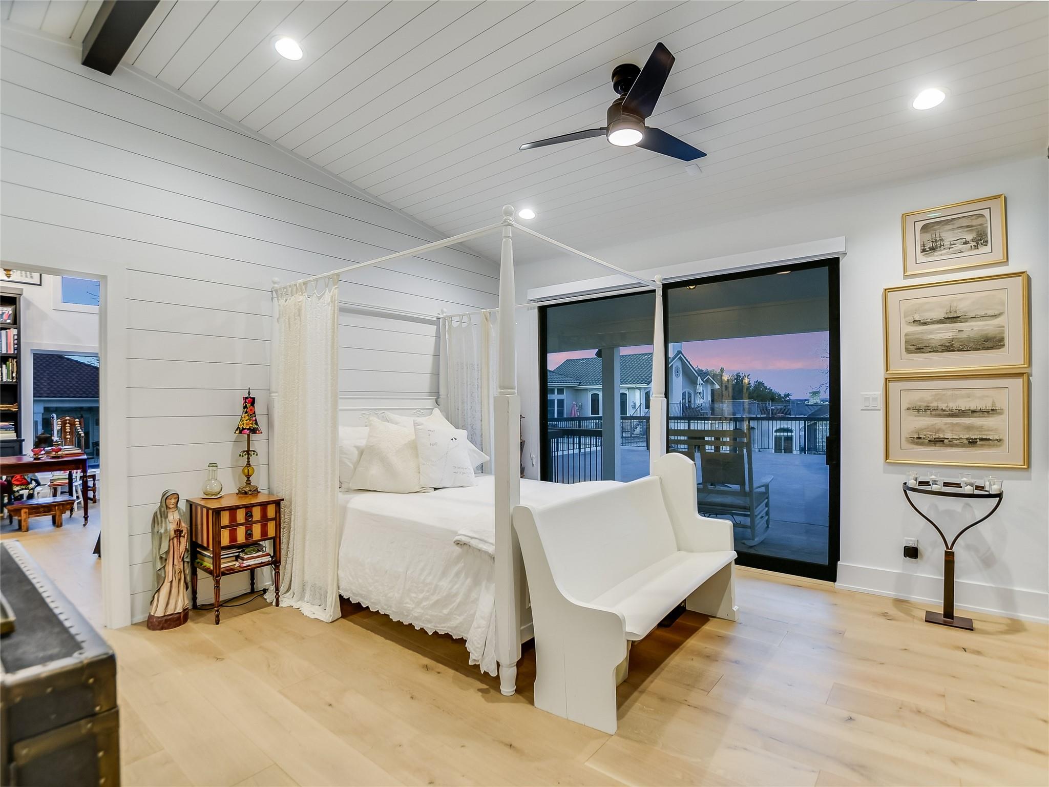 108 Third Sid Horseshoe Bay TX 78657