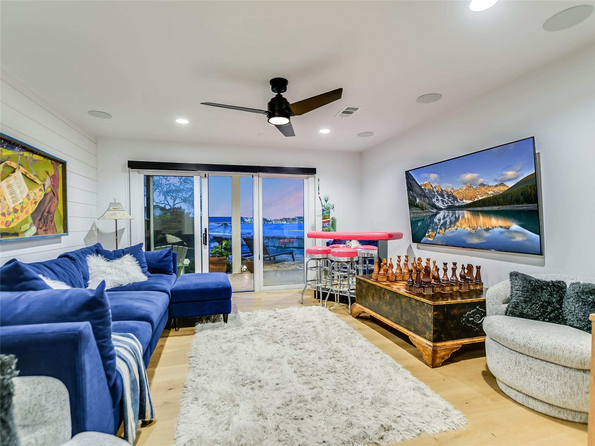 108 Third Sid Horseshoe Bay TX 78657