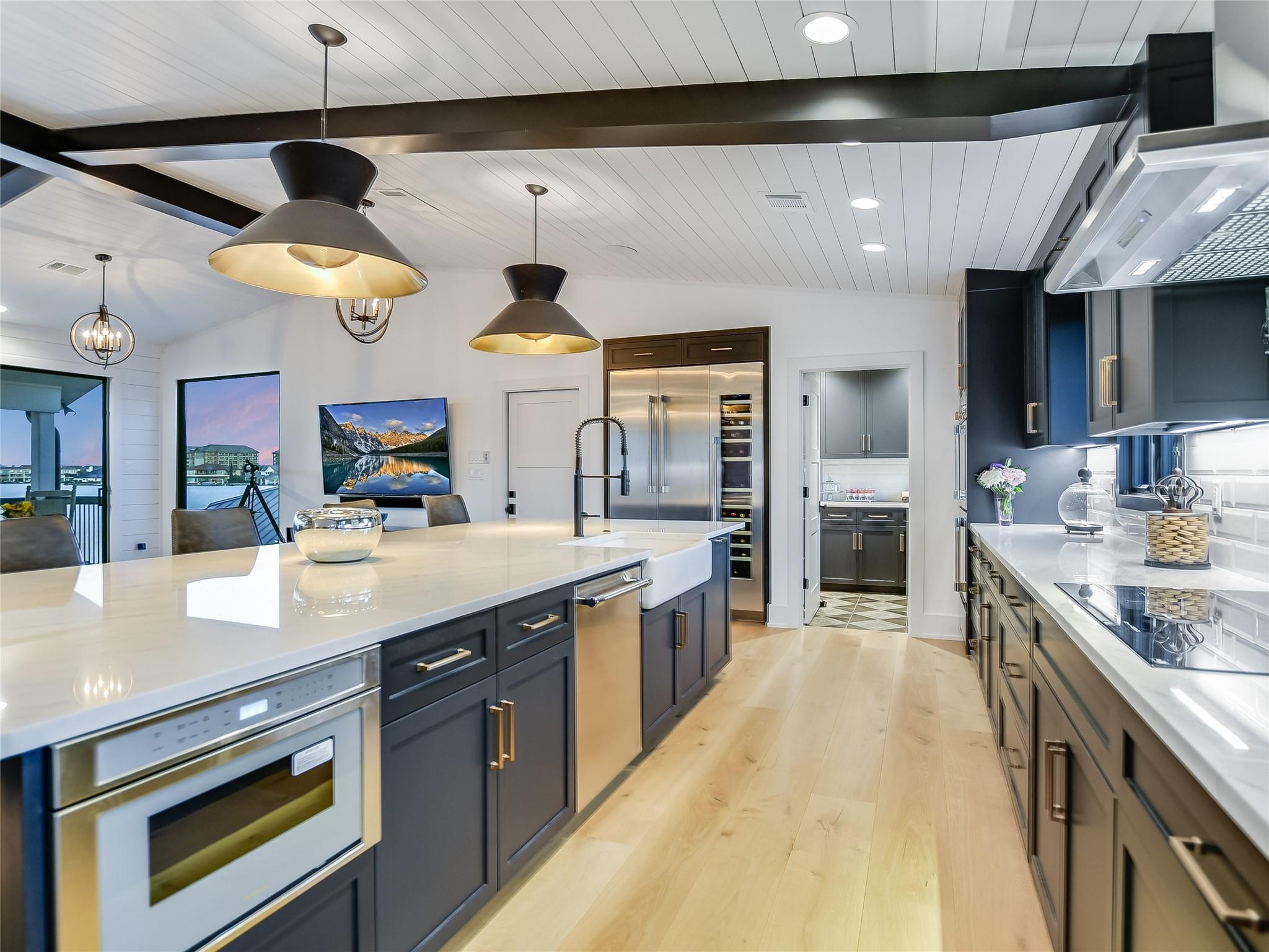108 Third Sid Horseshoe Bay TX 78657