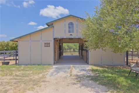 550 Hays Country Acres Road Dripping Springs TX 78620