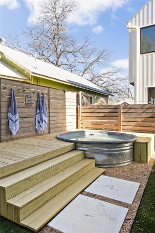 108 Comal Street Austin TX 78702