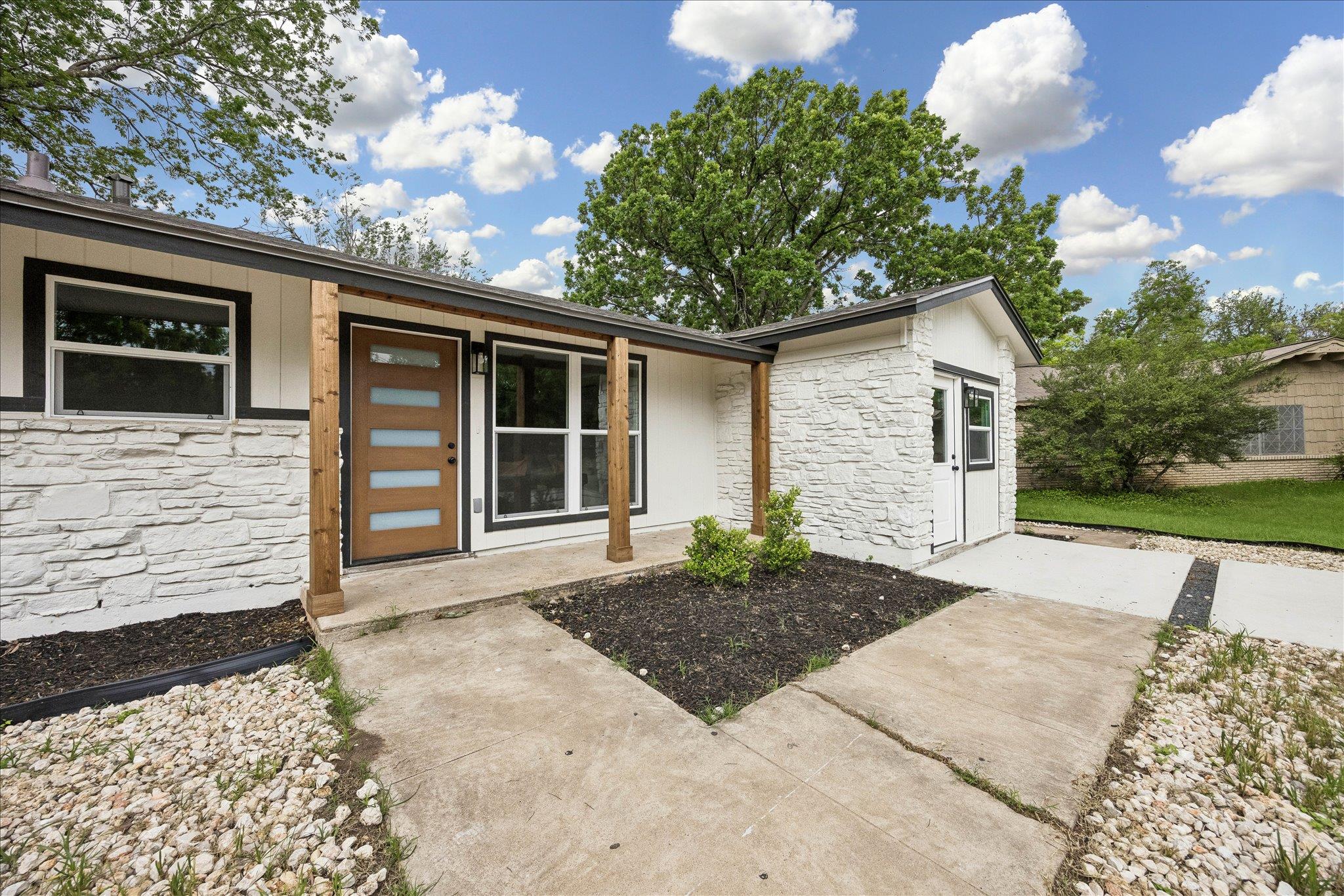 2103 Fordham Cove Austin TX 78723
