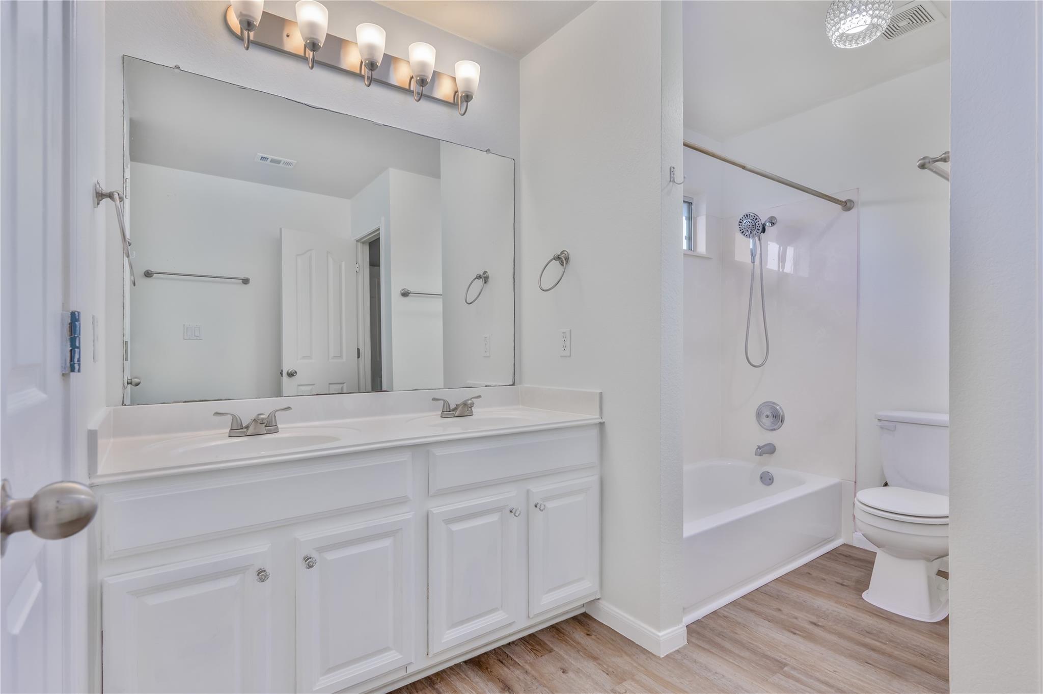 22121 Rose Grass Lane Spicewood TX 78669