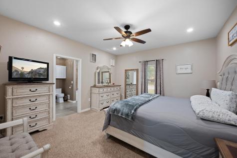 1131 E Fannin Street Luling TX 78648
