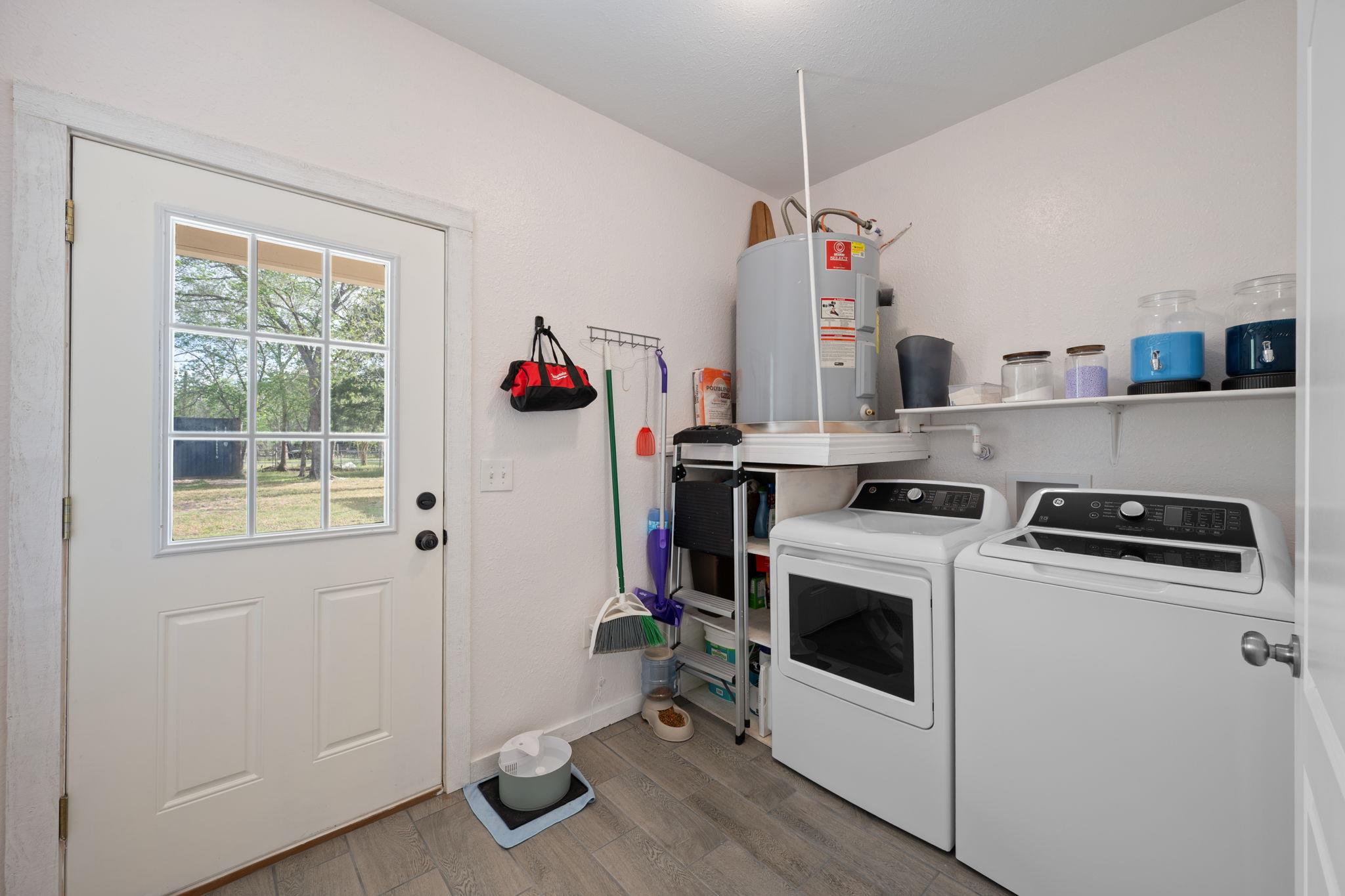 1131 E Fannin Street Luling TX 78648