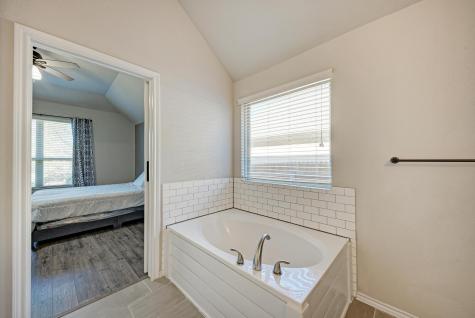 136 Finley Street Hutto TX 78634