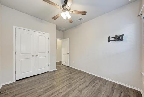 136 Finley Street Hutto TX 78634