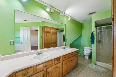 407 Country Lane Mcdade TX 78650