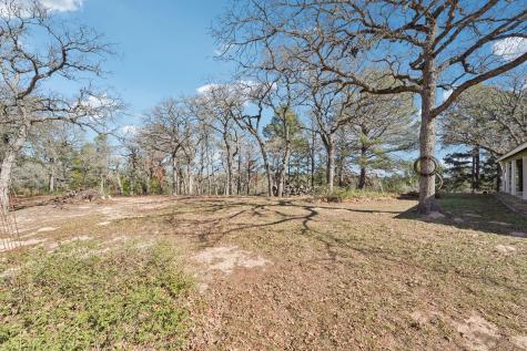 407 Country Lane Mcdade TX 78650