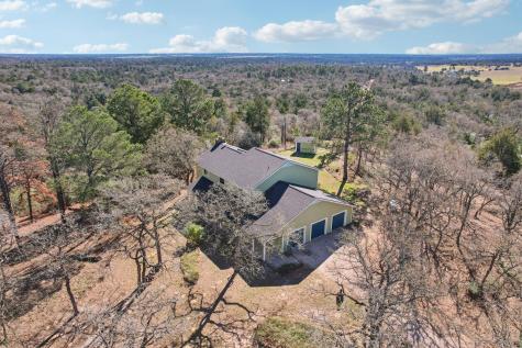 407 Country Lane Mcdade TX 78650