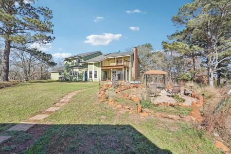 407 Country Lane Mcdade TX 78650