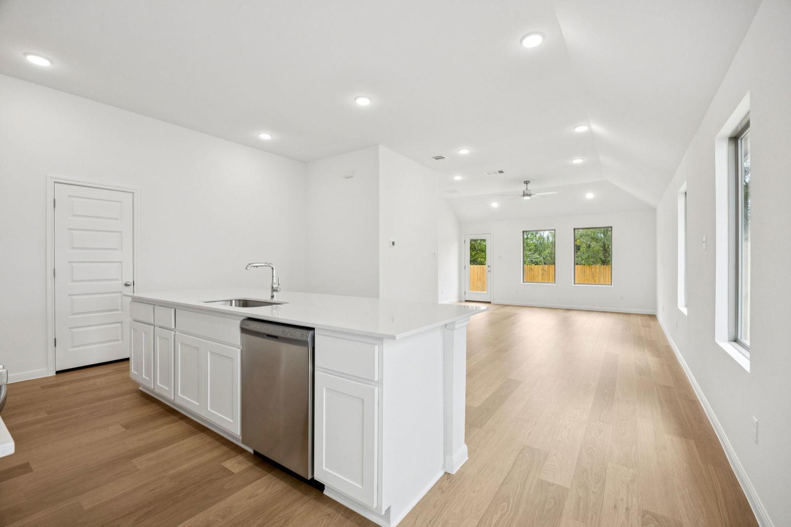 435 Lucky Avenue Elgin TX 78621