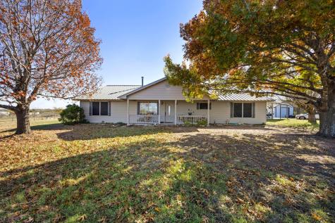 18751 State Highway 95 Holland TX 76534