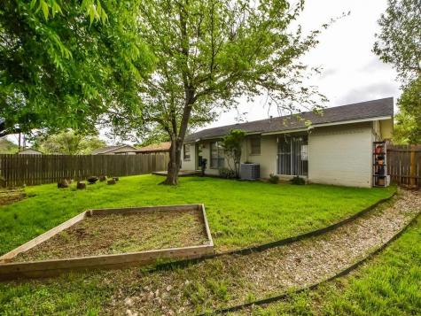 8208 Stillwood Lane Austin TX 78757