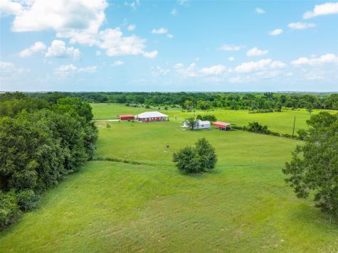 1122 County Road 344 Road Lexington TX 78947