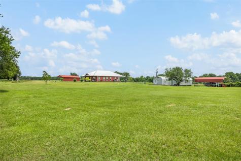 1122 County Road 344 Road Lexington TX 78947
