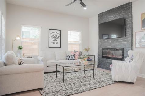 518 Rigsby Avenue San Antonio TX 78210