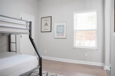 518 Rigsby Avenue San Antonio TX 78210