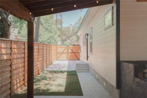 518 Rigsby Avenue San Antonio TX 78210