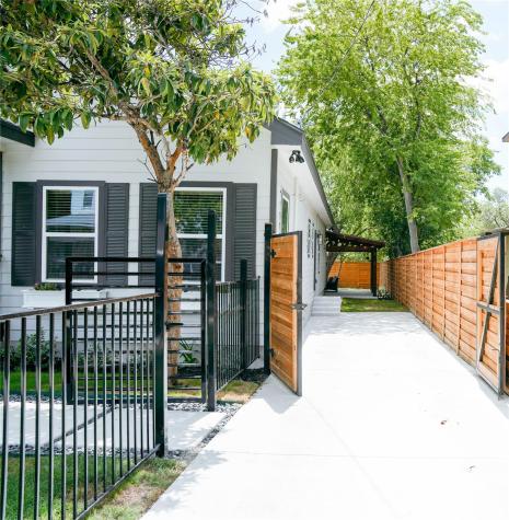 518 Rigsby Avenue San Antonio TX 78210