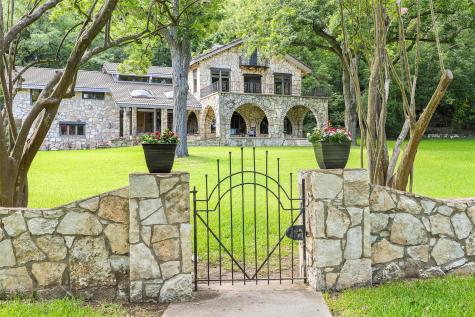 3201 Rivercrest Drive Austin TX 78746