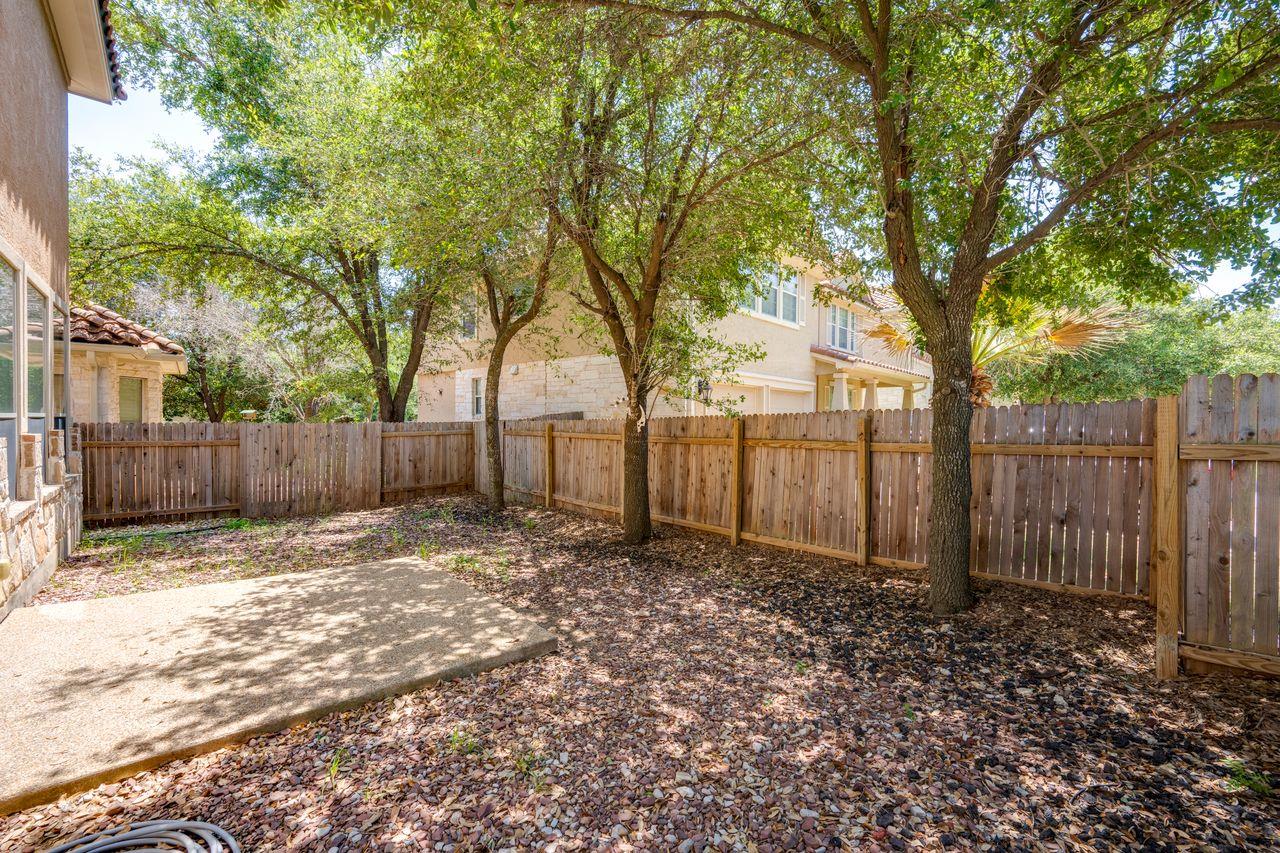 15633 Interlachen Drive Austin TX 78717