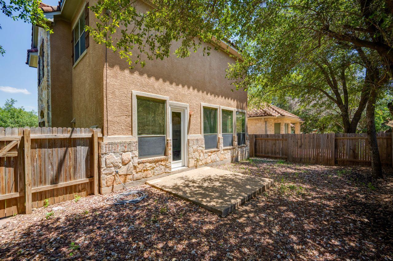 15633 Interlachen Drive Austin TX 78717