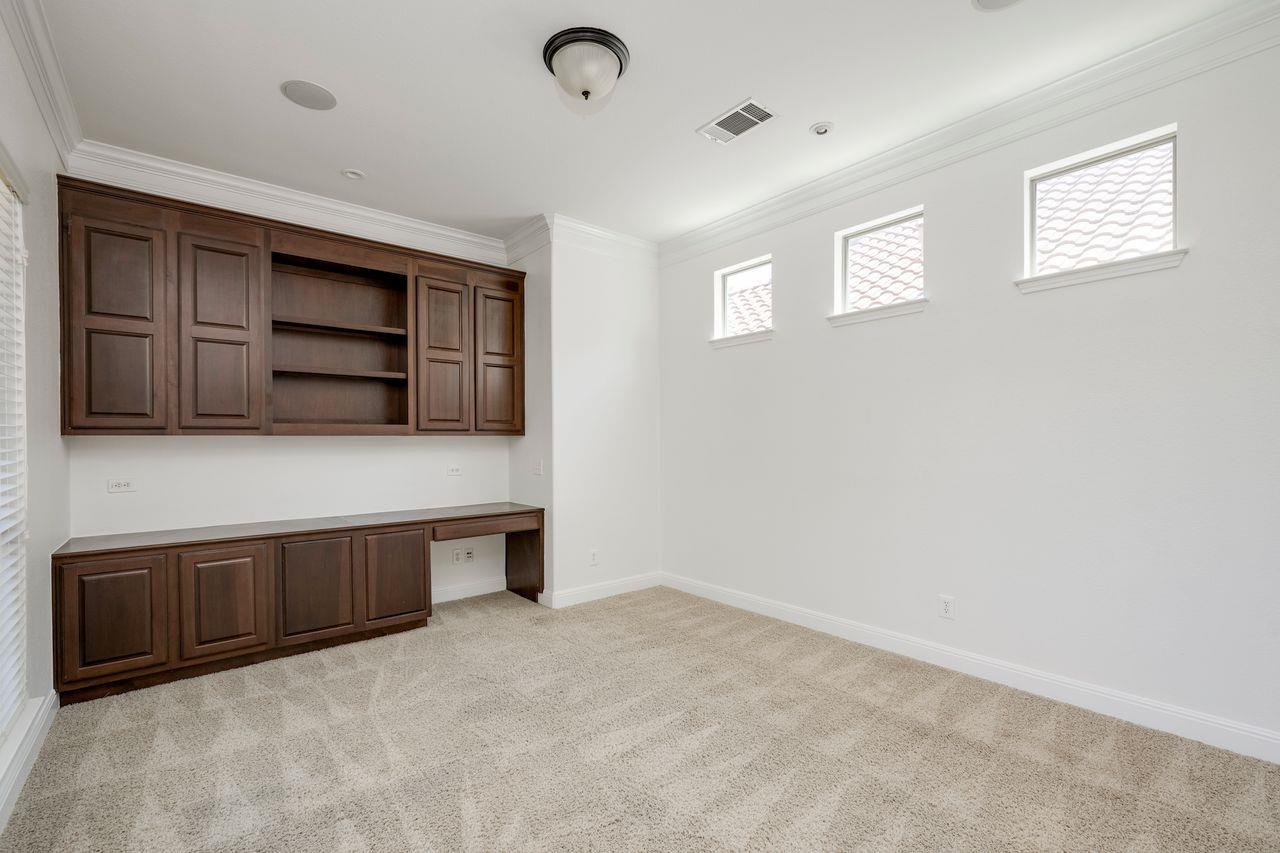 15633 Interlachen Drive Austin TX 78717