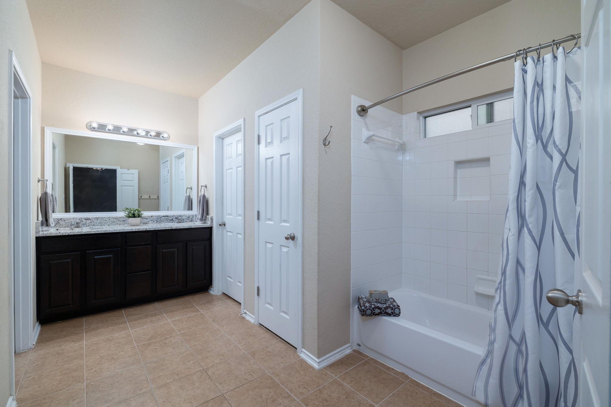 401 Canterbury Hill Cibolo TX 78108
