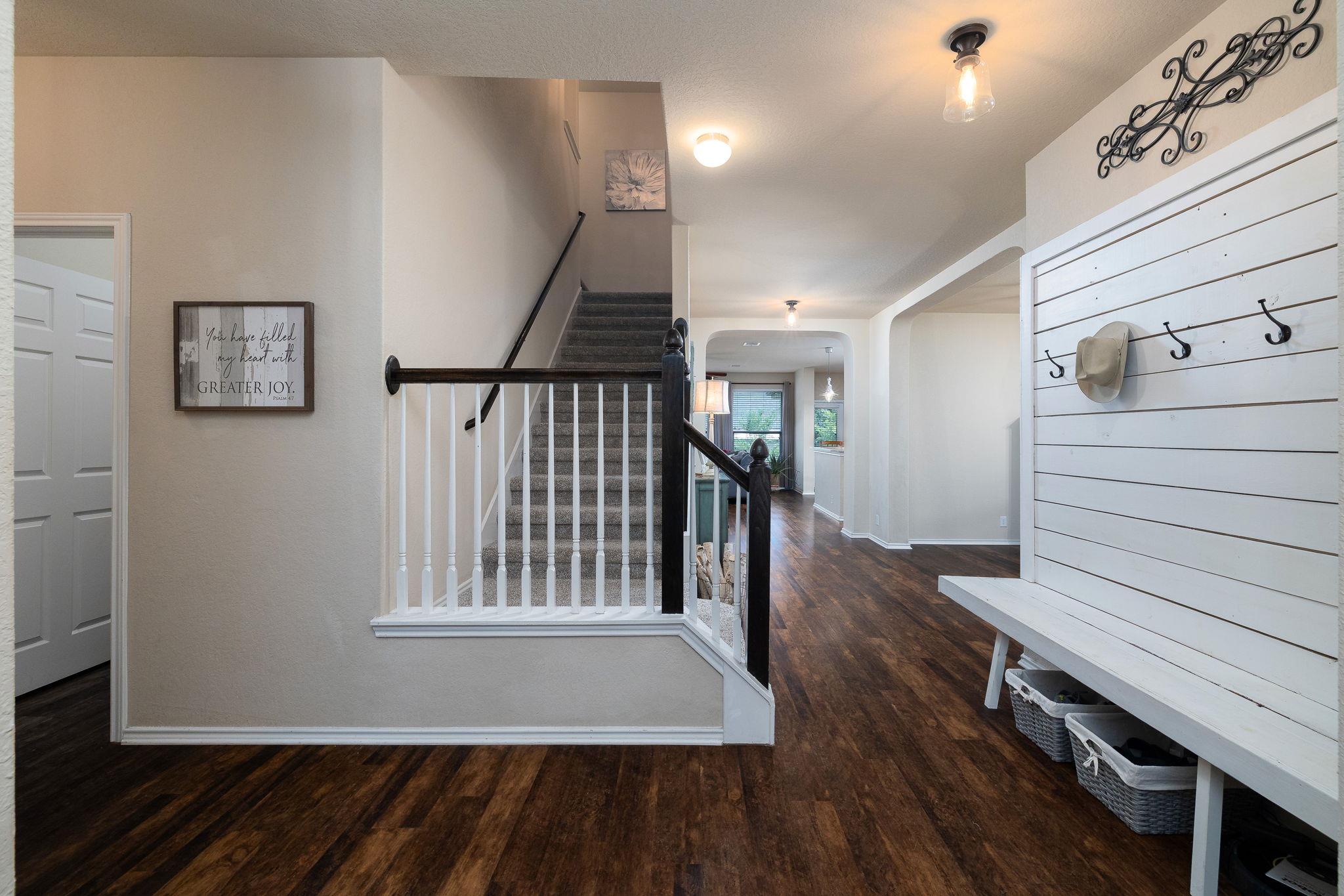 401 Canterbury Hill Cibolo TX 78108