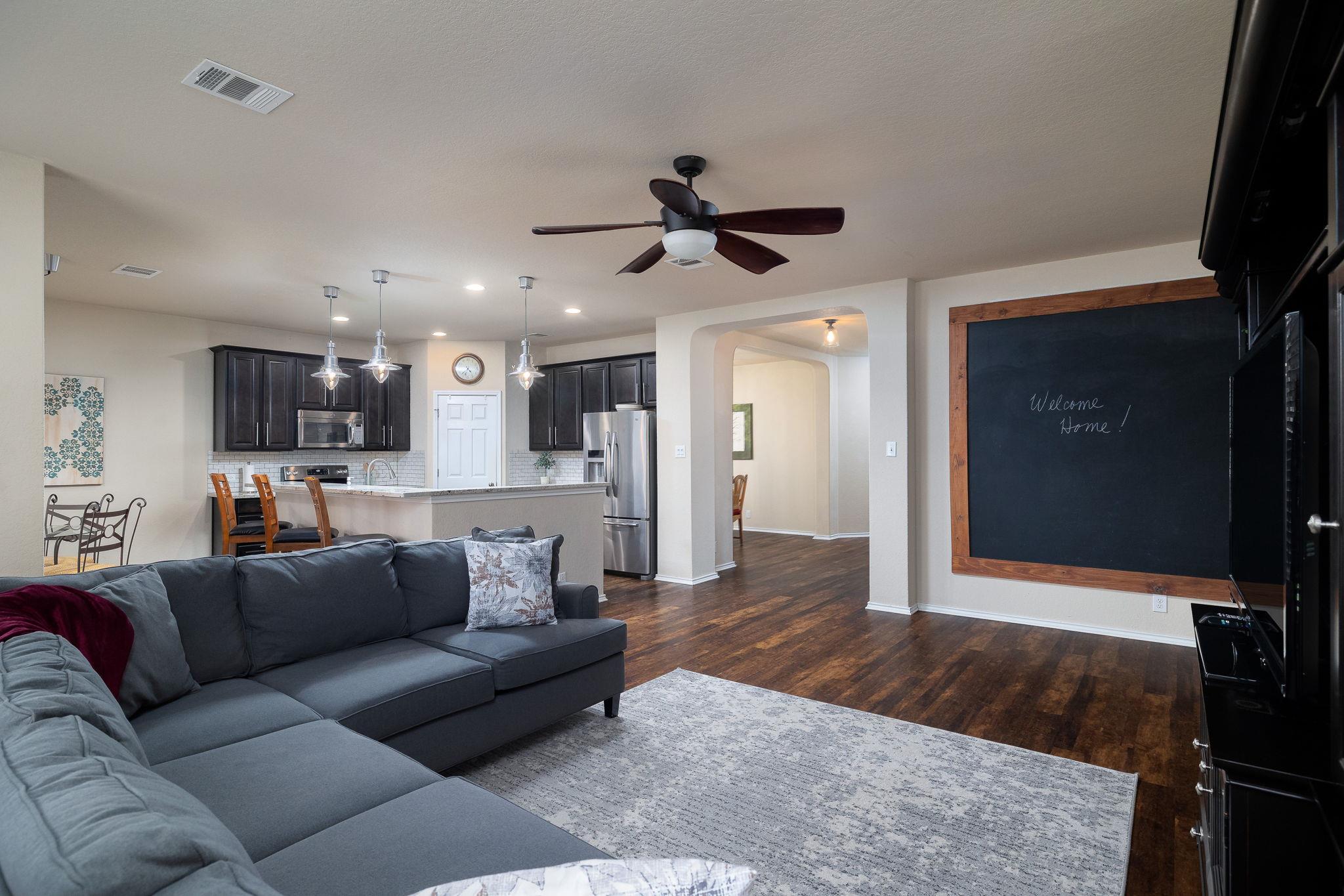 401 Canterbury Hill Cibolo TX 78108