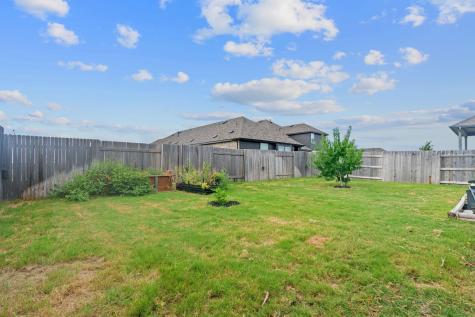 213 Treasure Trove Path Kyle TX 78640