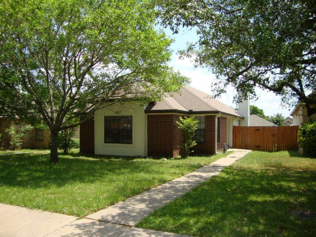 1007 Black Locust Drive Pflugerville TX 78660