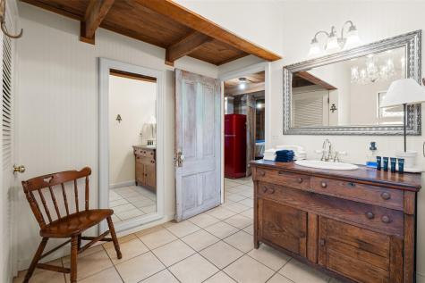 3499 W Us Highway 290 Fredericksburg TX 78624